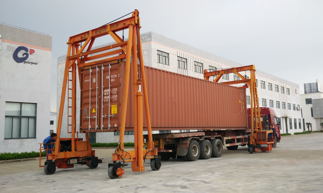 30-40 Tonnen Containerkran